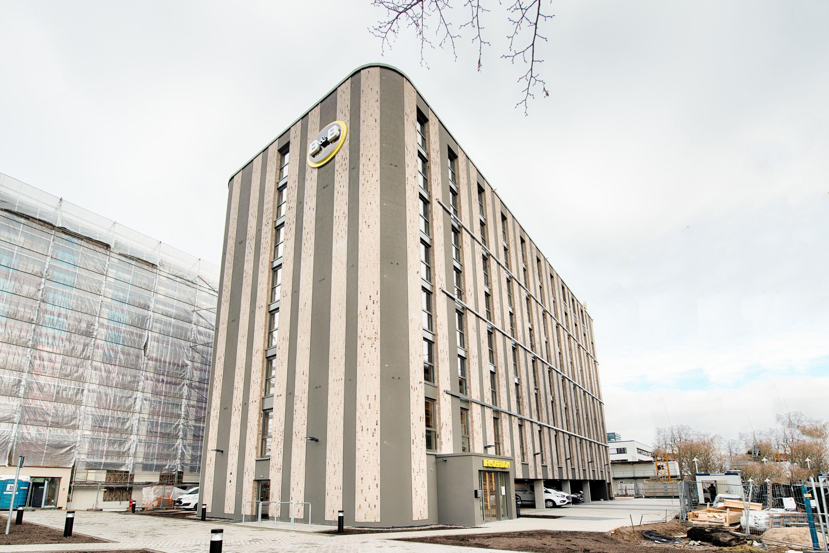 B&B Hotel Rostock City-West ภายนอก รูปภาพ